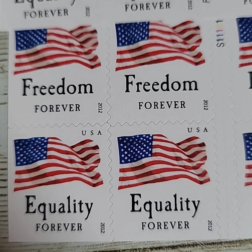 100 Forever Stamps Justice Equality Freedom Liberty Four Flags Stamp USPS Mail‎